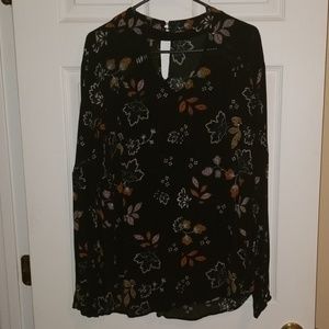 Choker neck long sleeve blouse